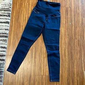 Maternity jeggings small